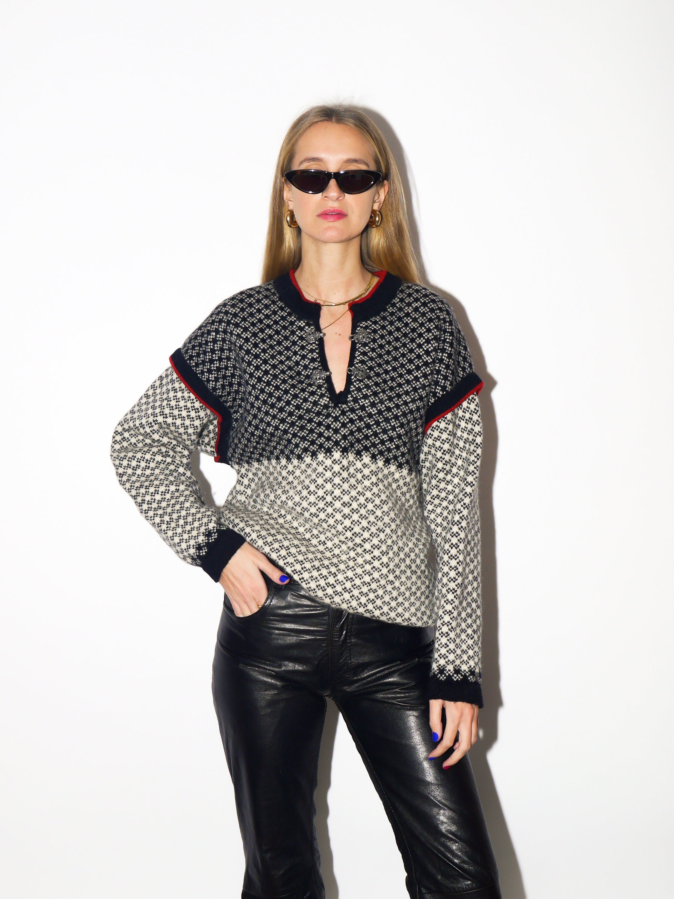 VINTAGE 100% wool sweater 1980s | Skjaeveland of Norway oversized warm sweater | winter stylish sweater | black and white pullover