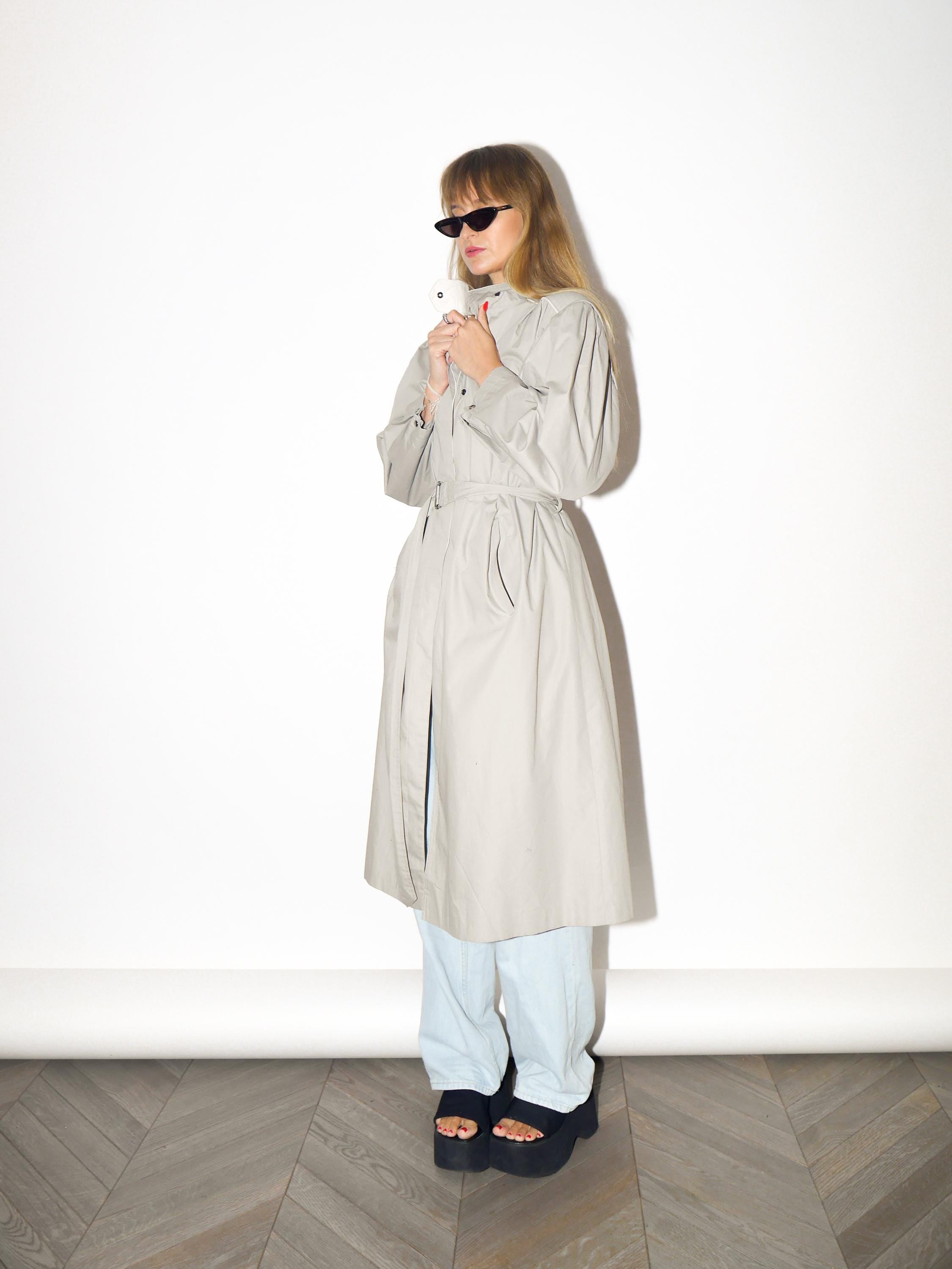 VINTAGE Beige Cotton Blend Trench Coat With Belt From The 1980s