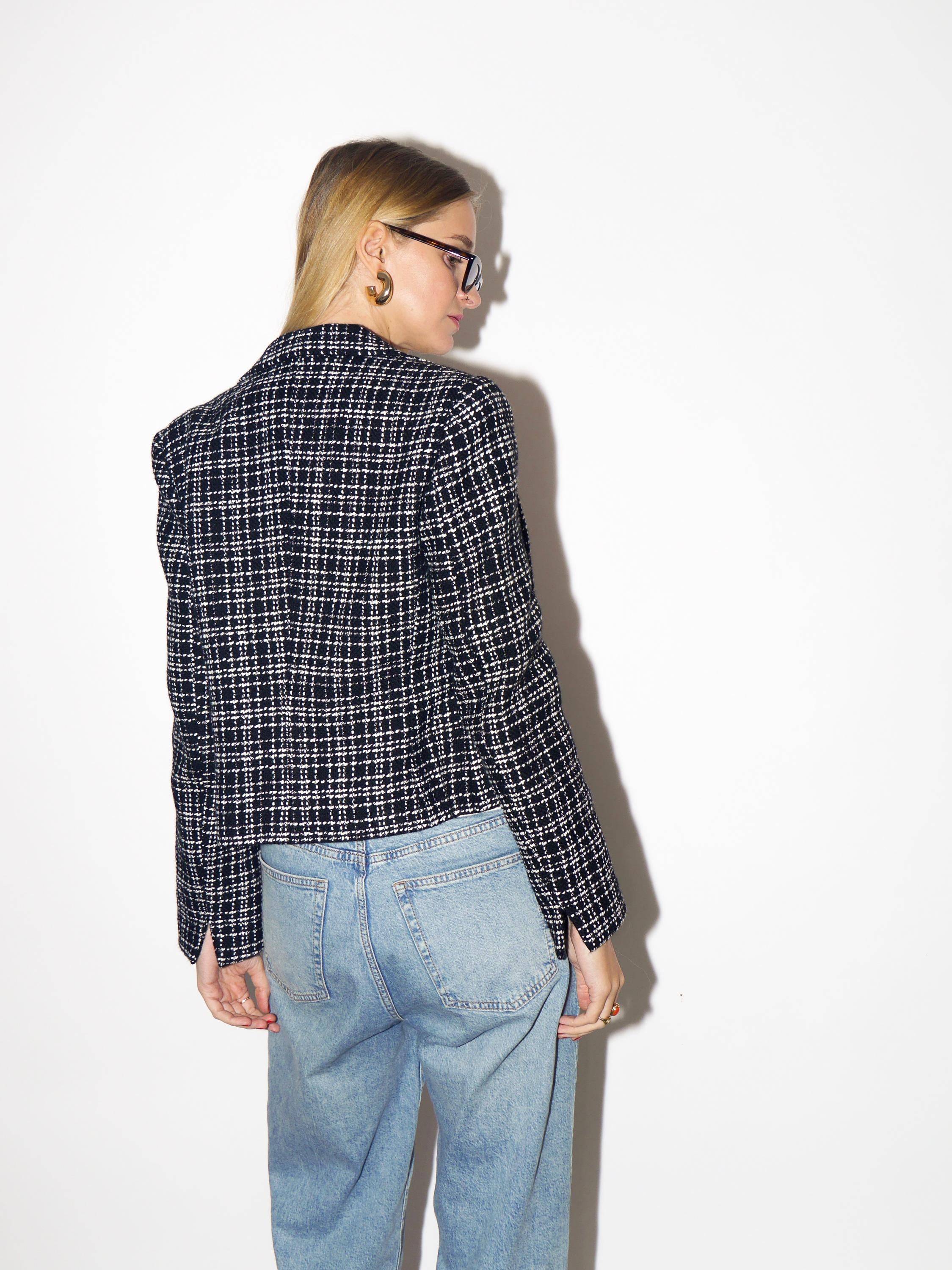 VINTAGE wool blazer, fitted black and white short blazer by Un Deux Trois® Paris