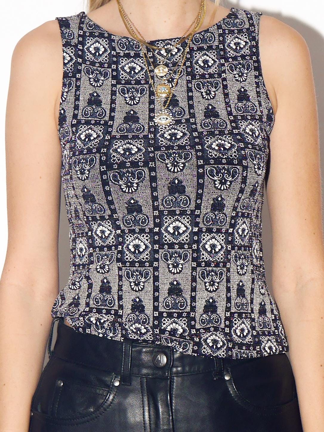 VINTAGE Black Glittery Sleeveless Tank Top With Structural Pattern From The 1980s
