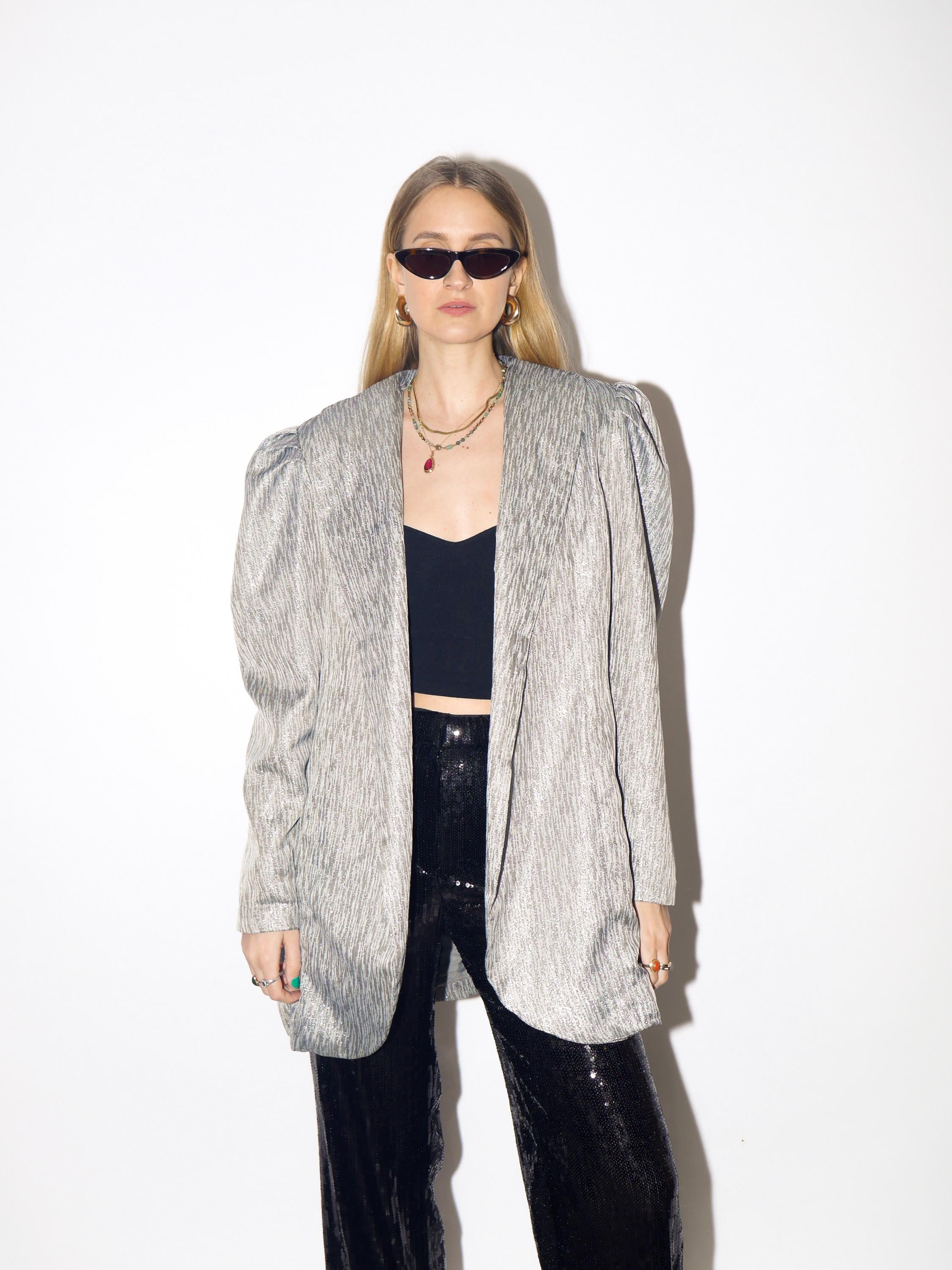 VINTAGE silver blazer from 1980s with big shoulder pads and metalic pattern