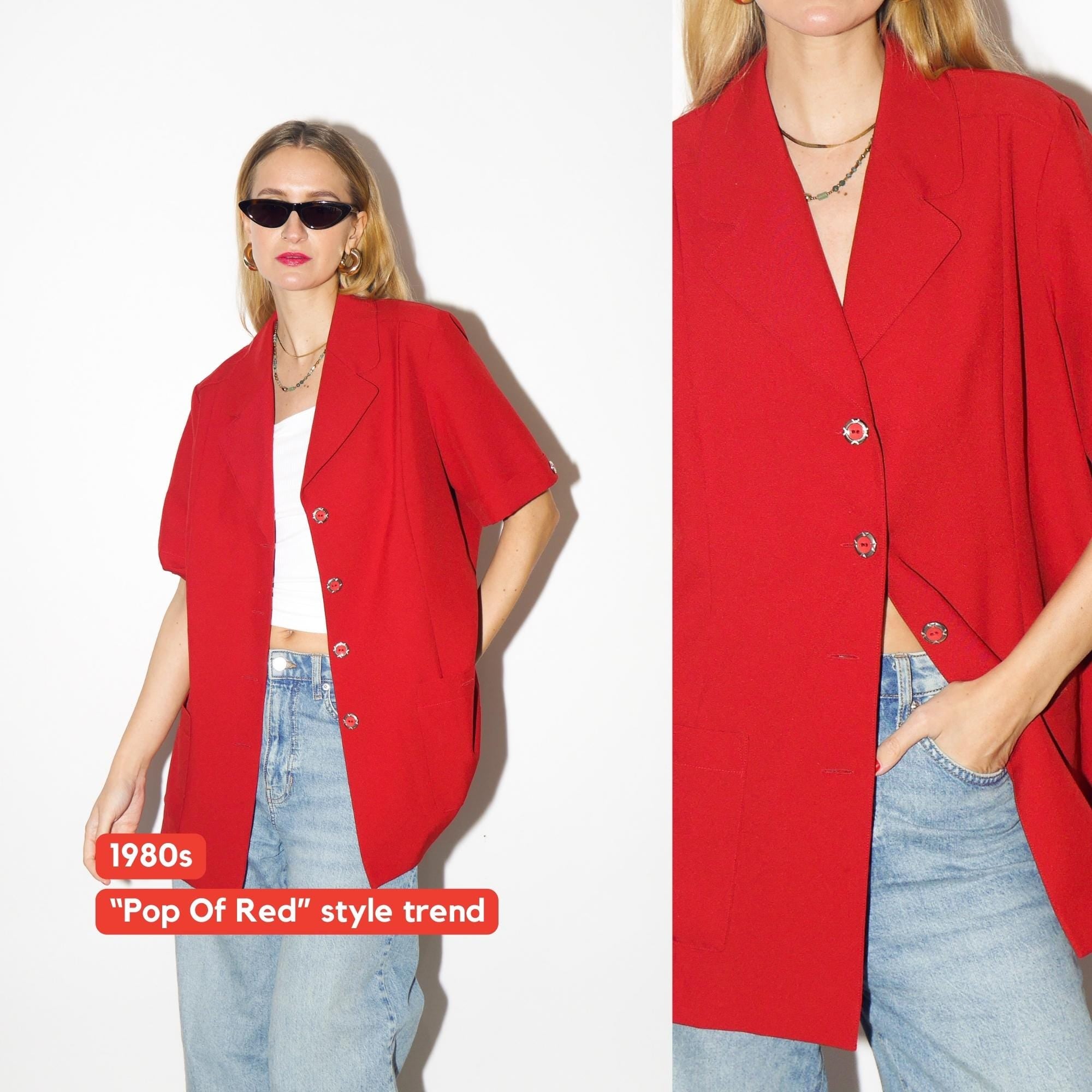 VINTAGE red blazer from 1980s, long blazer with short sleeve and gold buttons