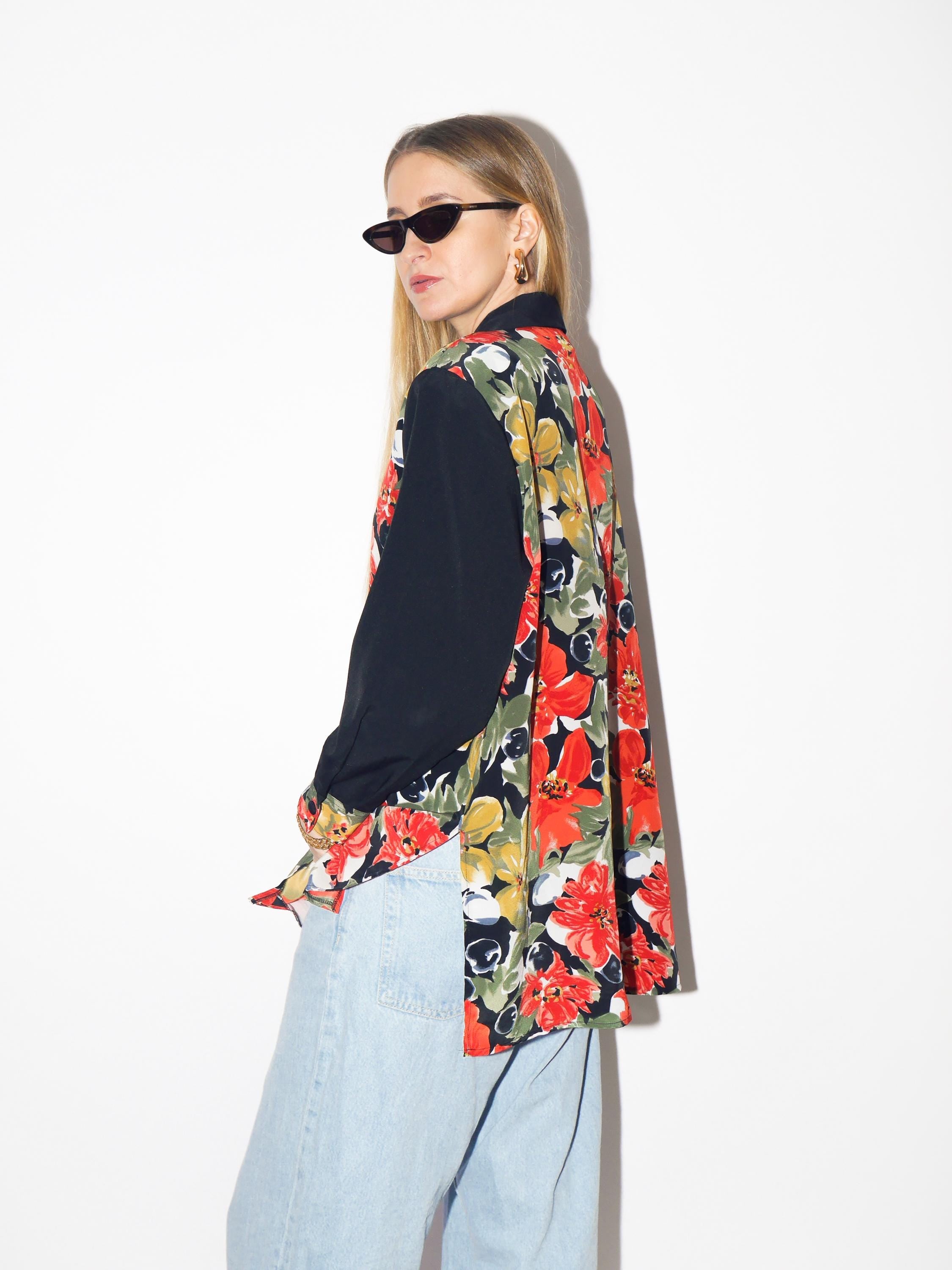 VINTAGE floral blouse from 1980s by Chris B® with black sleeves & shoulder pads