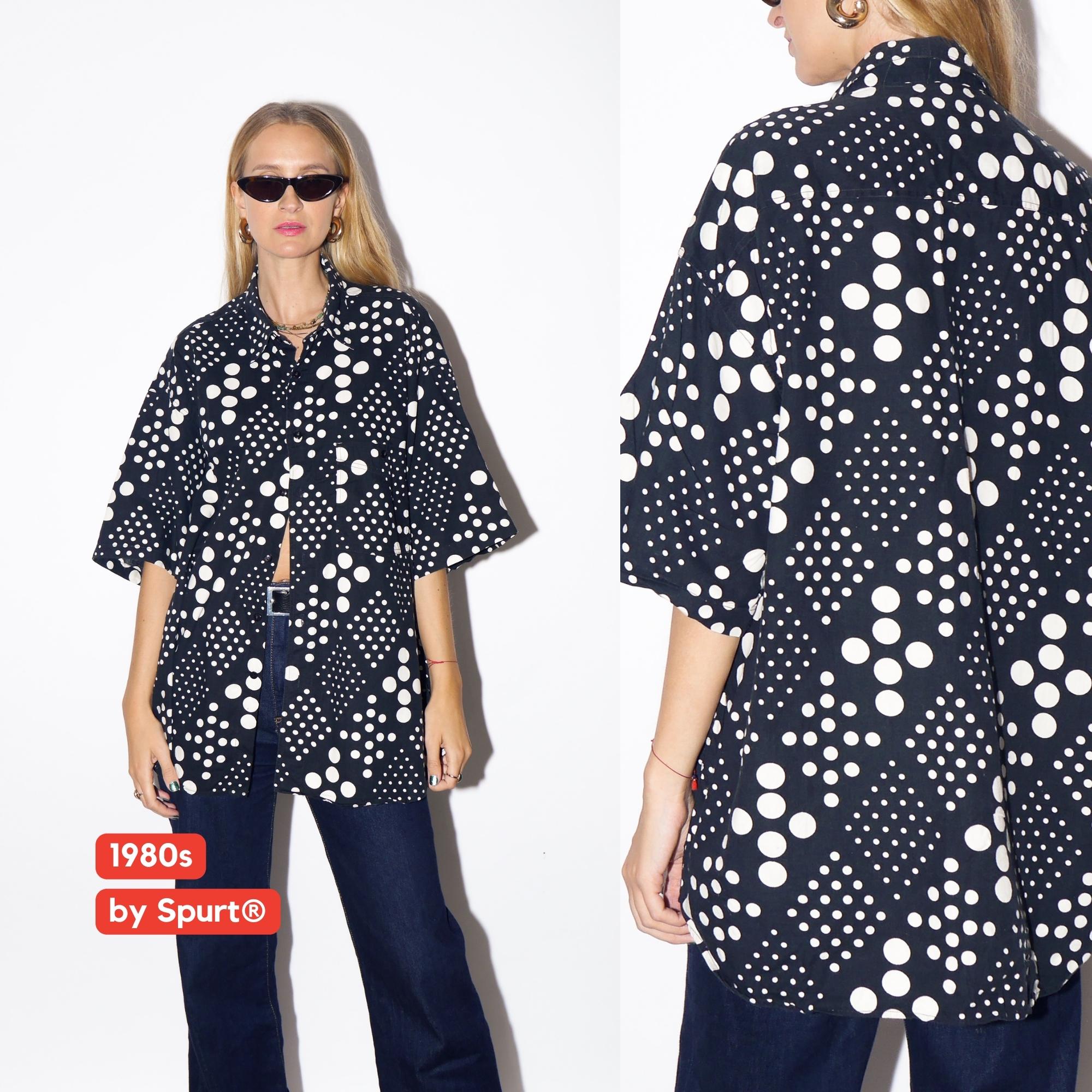 1980s Black Polka Dot Shirt - Vintage Oversize Short Sleeve Buttoned Shirt in Cotton Fabric, Retro Fashion Clothing for Women