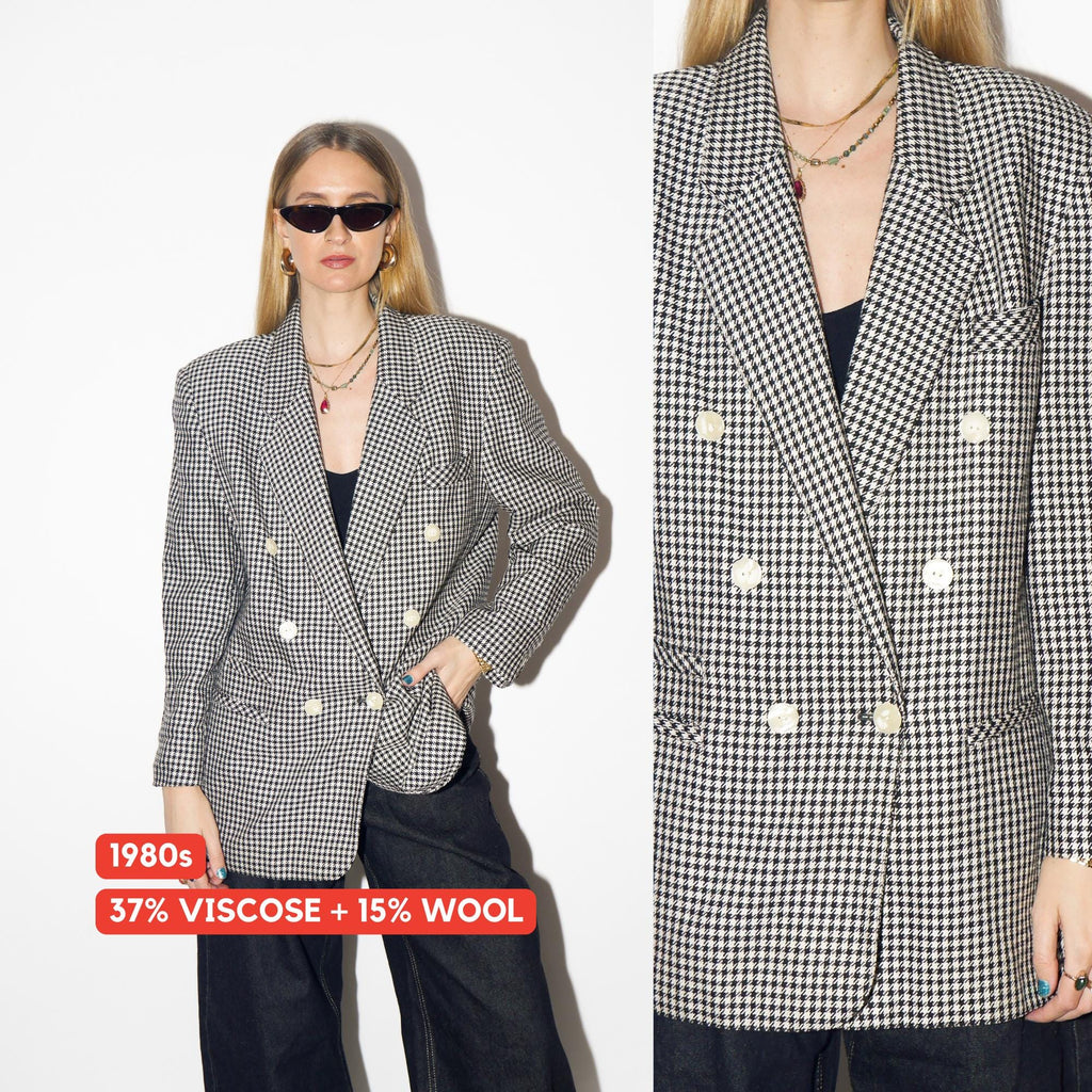 VINTAGE dogtooth double-breasted blazer from 1980s made of viscose and wool