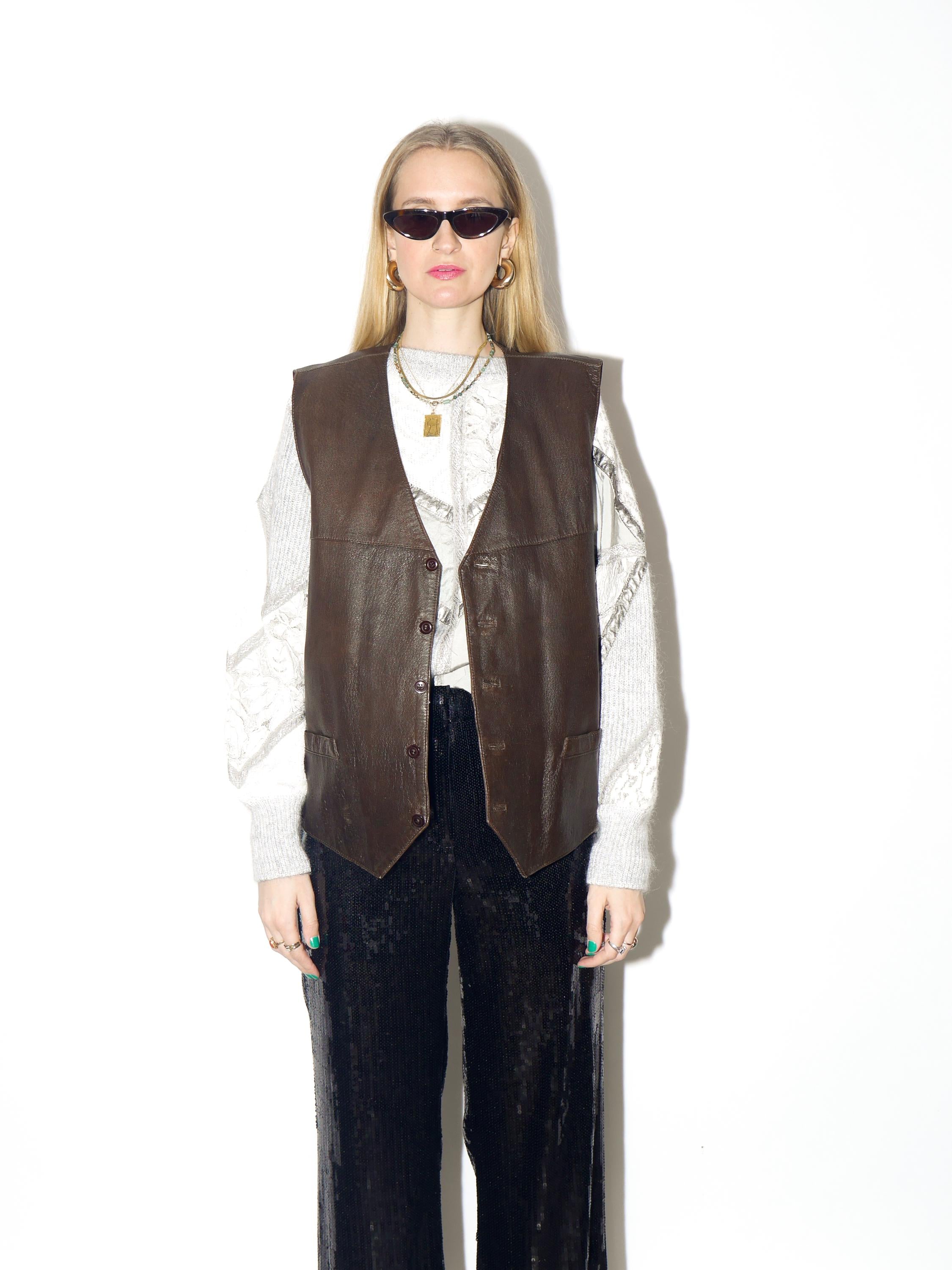 VINTAGE brown leather vest from 1990s from soft leather in oversize fit