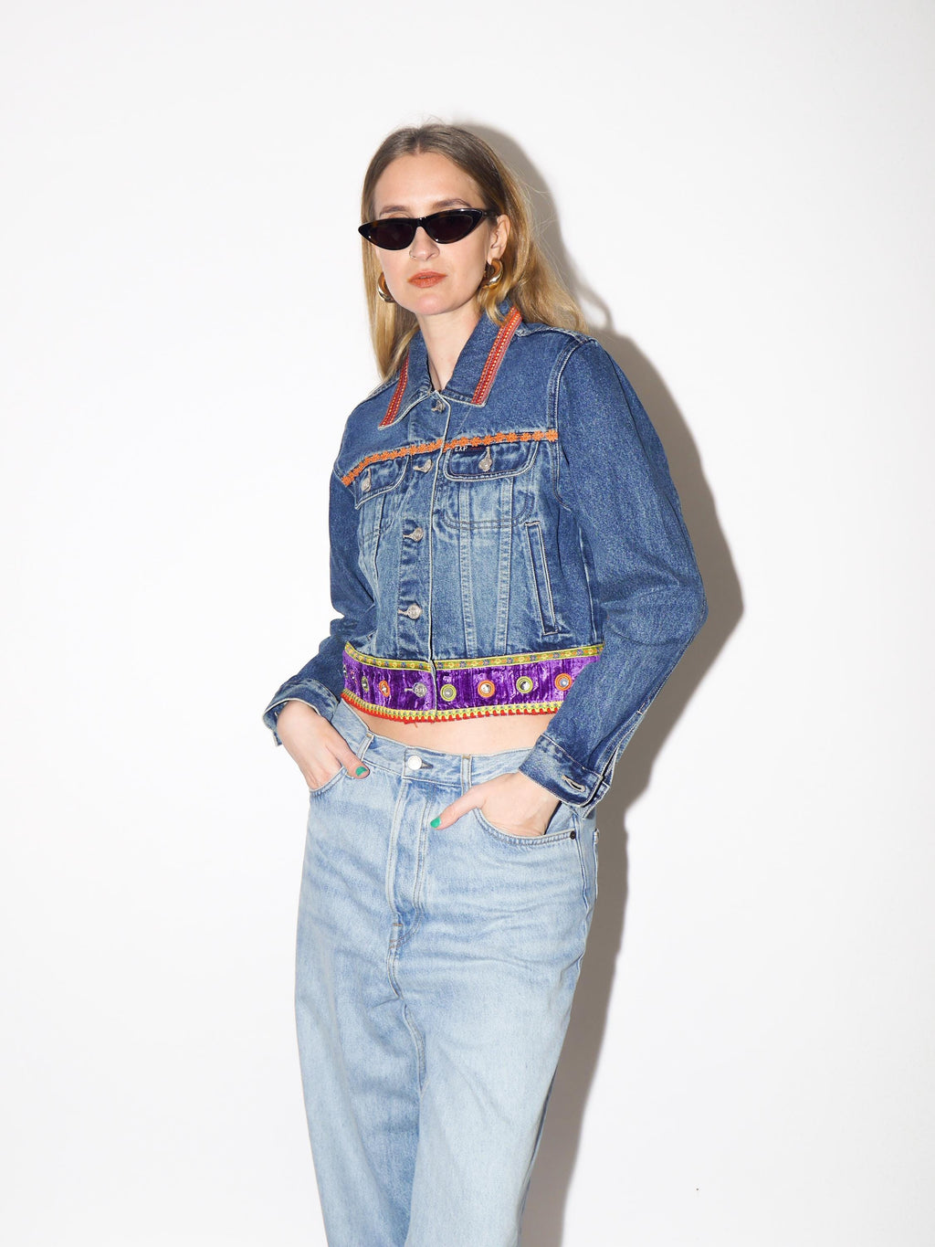 VINTAGE Cropped Jeans Jacket with Hippie Boho Elements from 1990s