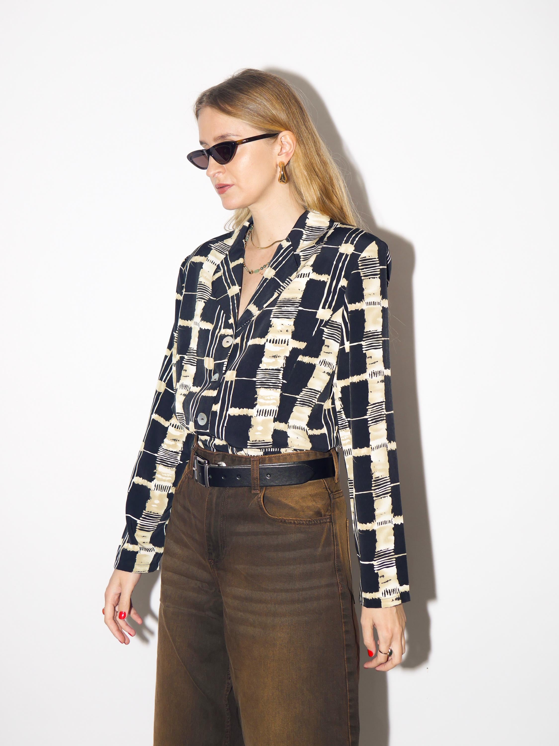 VINTAGE blazer in black and beige geometric print with shoulder pads from 1980s