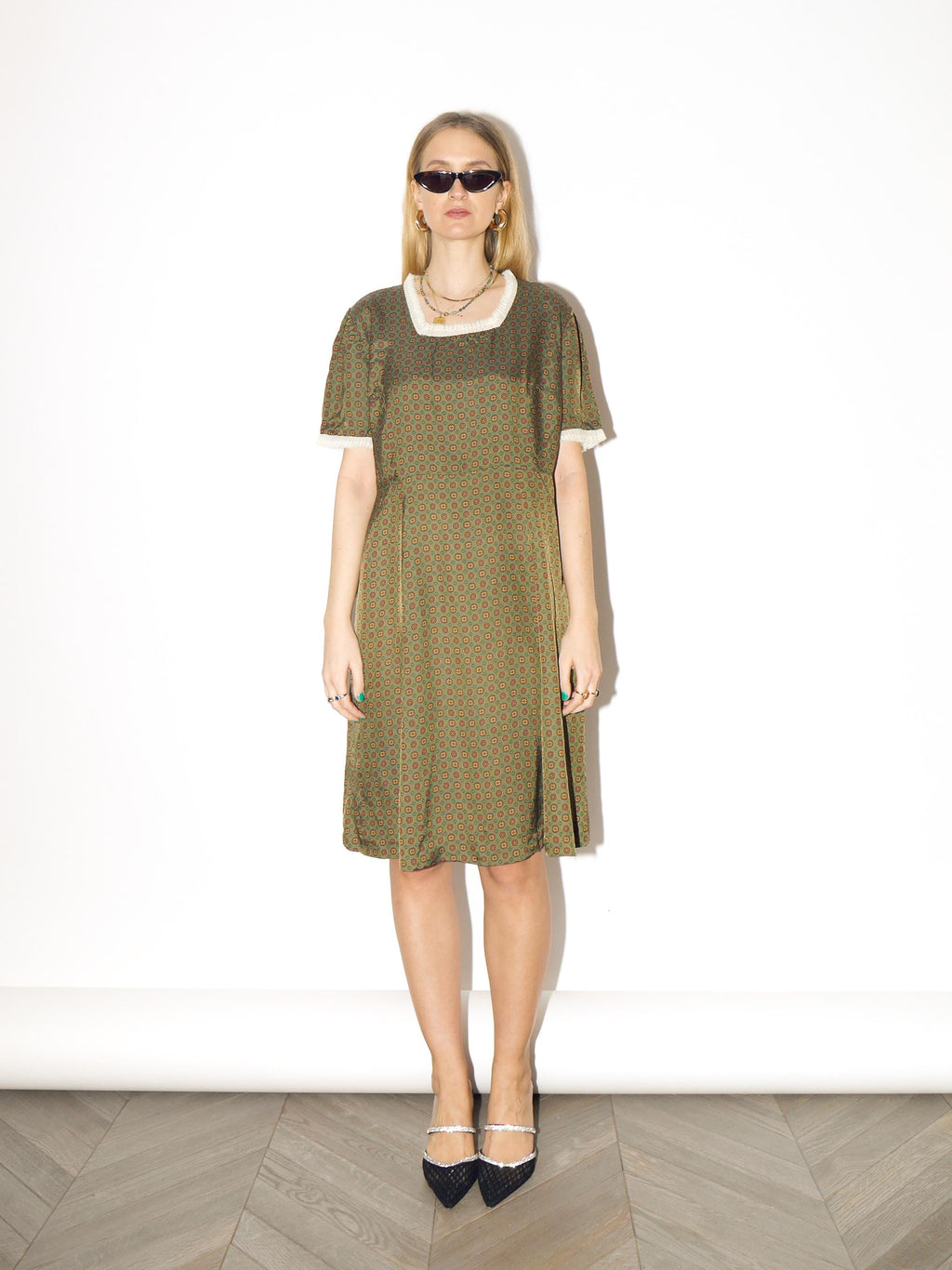 VINTAGE Green Knee-Length Dress from 1970s | Handmade Cream Lace Ruffles Dress