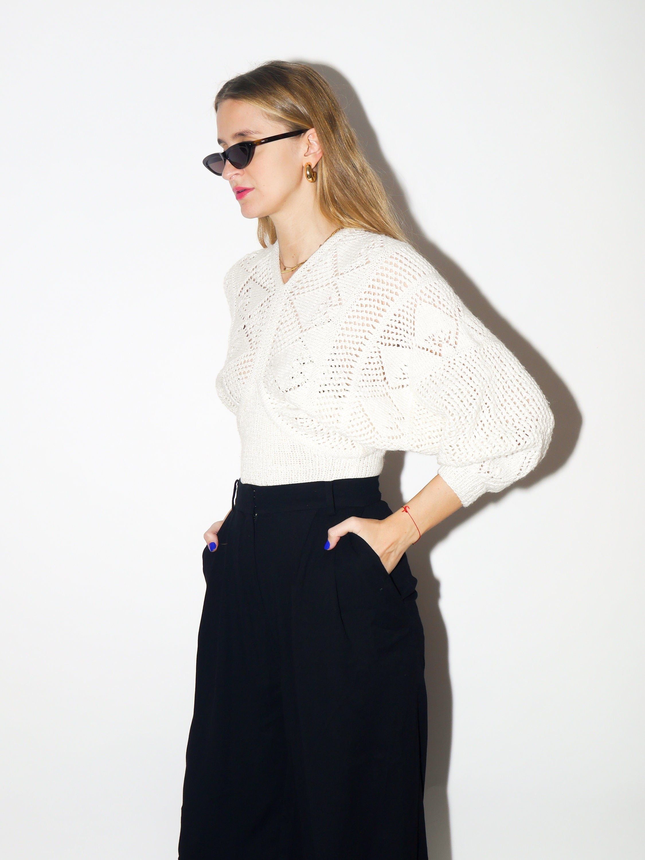 VINTAGE Handmade Wool Sweater from 1980s | Eggshell Cream Batwing Fit Sweater