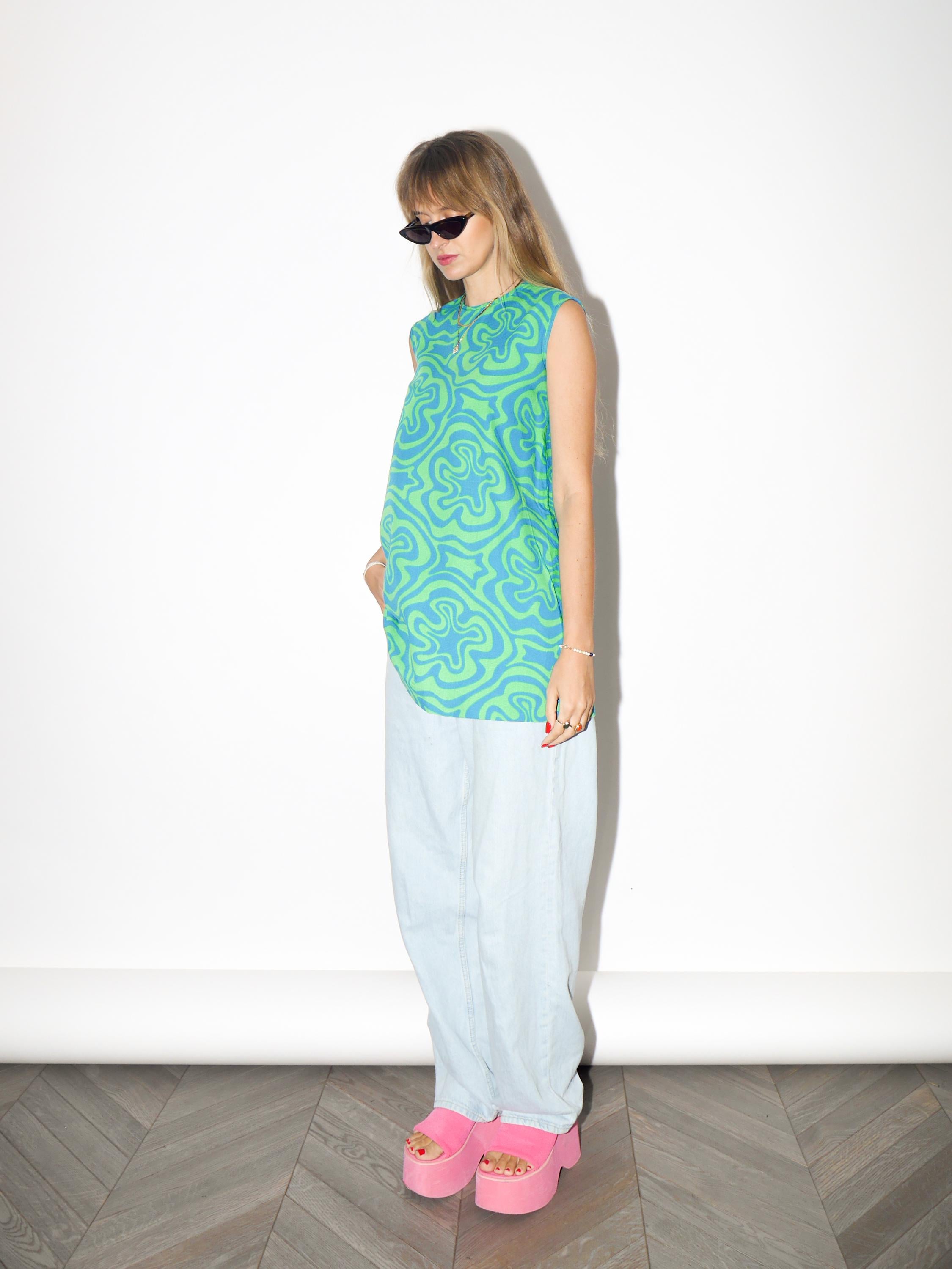 VINTAGE Psychedelic Floral Cotton Shift Dress Mini From The 1970s By Pah