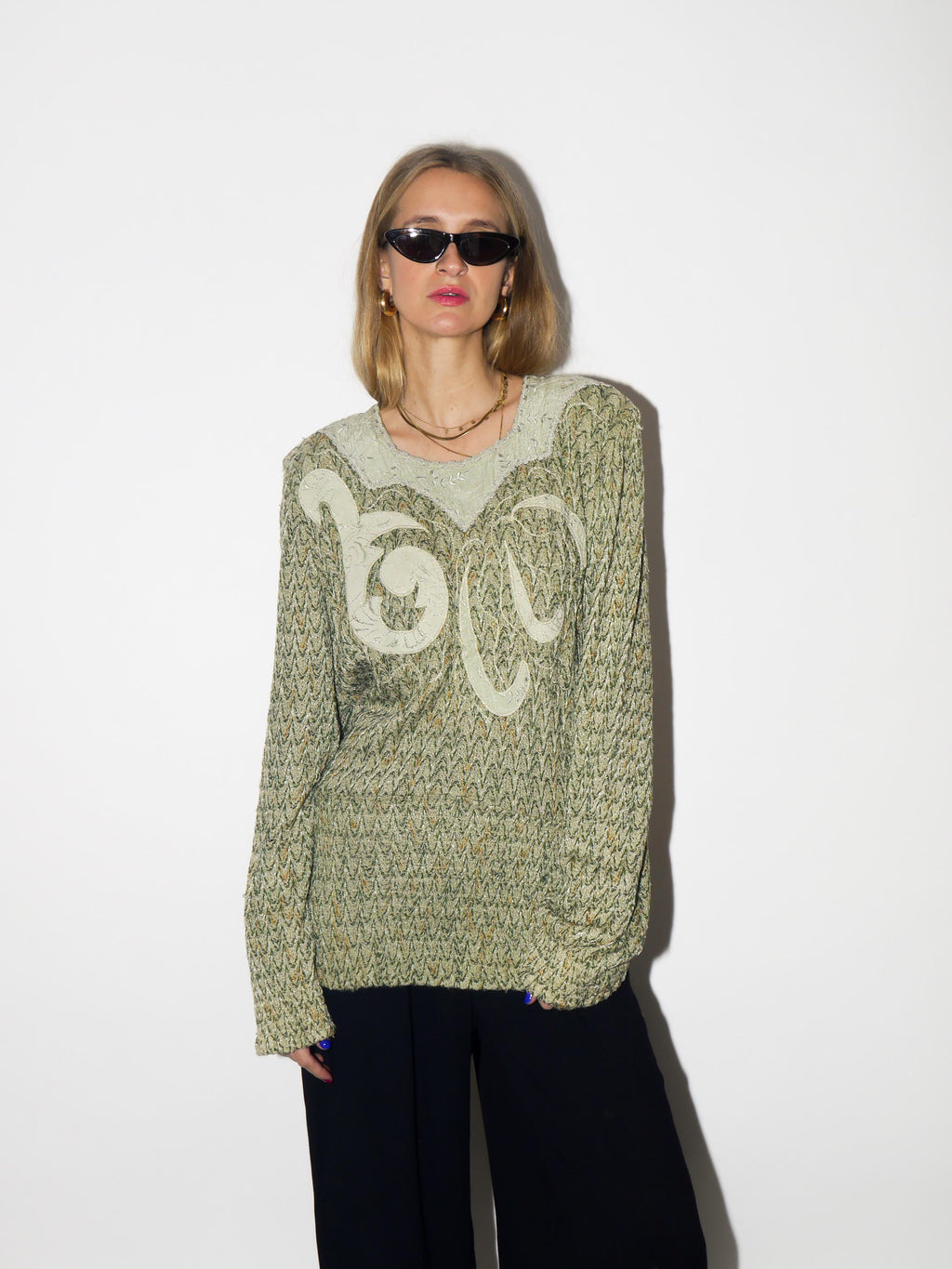 VINTAGE premium viscose sweater from 1980s in metallic green by Bucadi Bacco®
