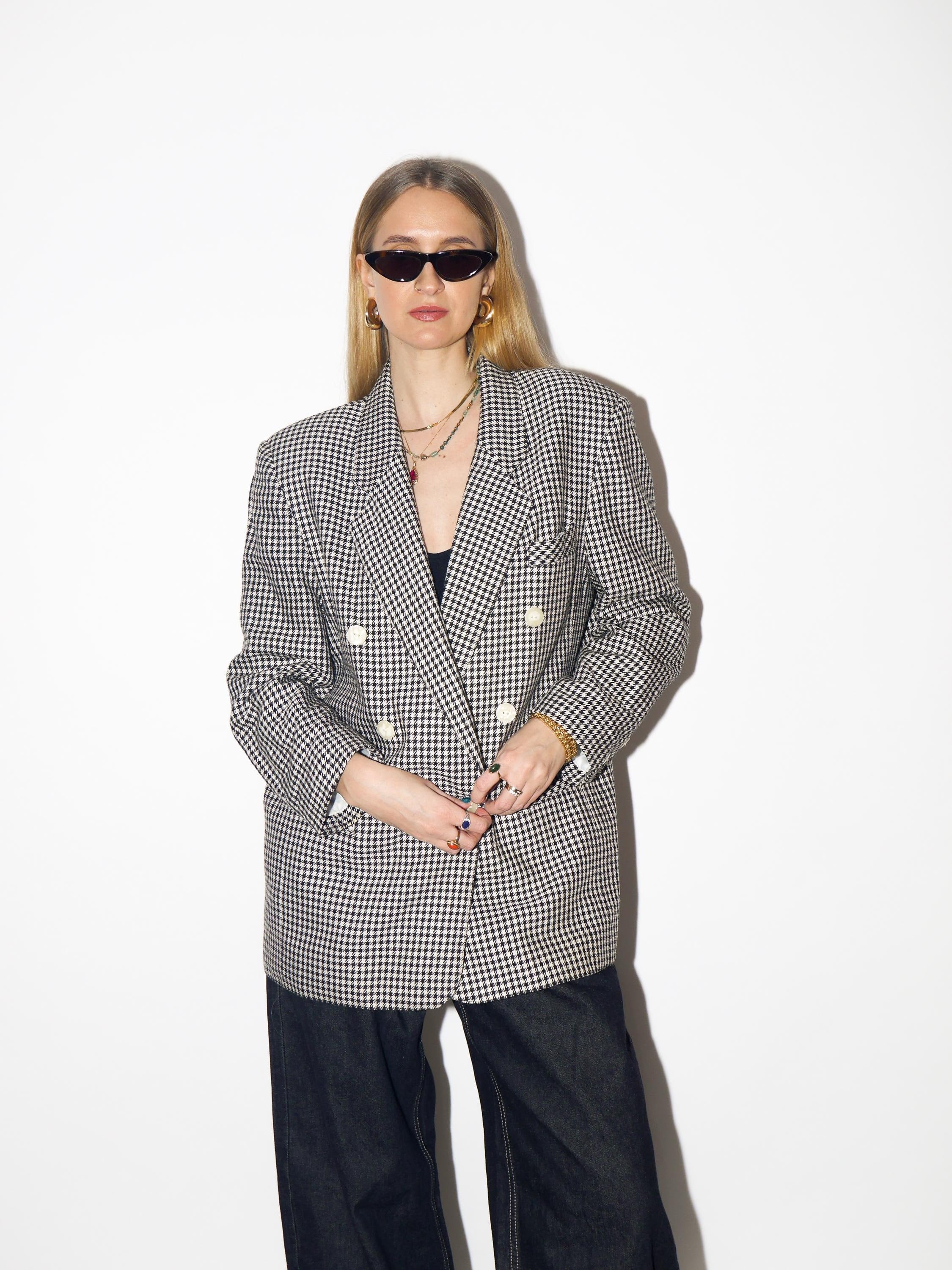 VINTAGE dogtooth double-breasted blazer from 1980s made of viscose and wool
