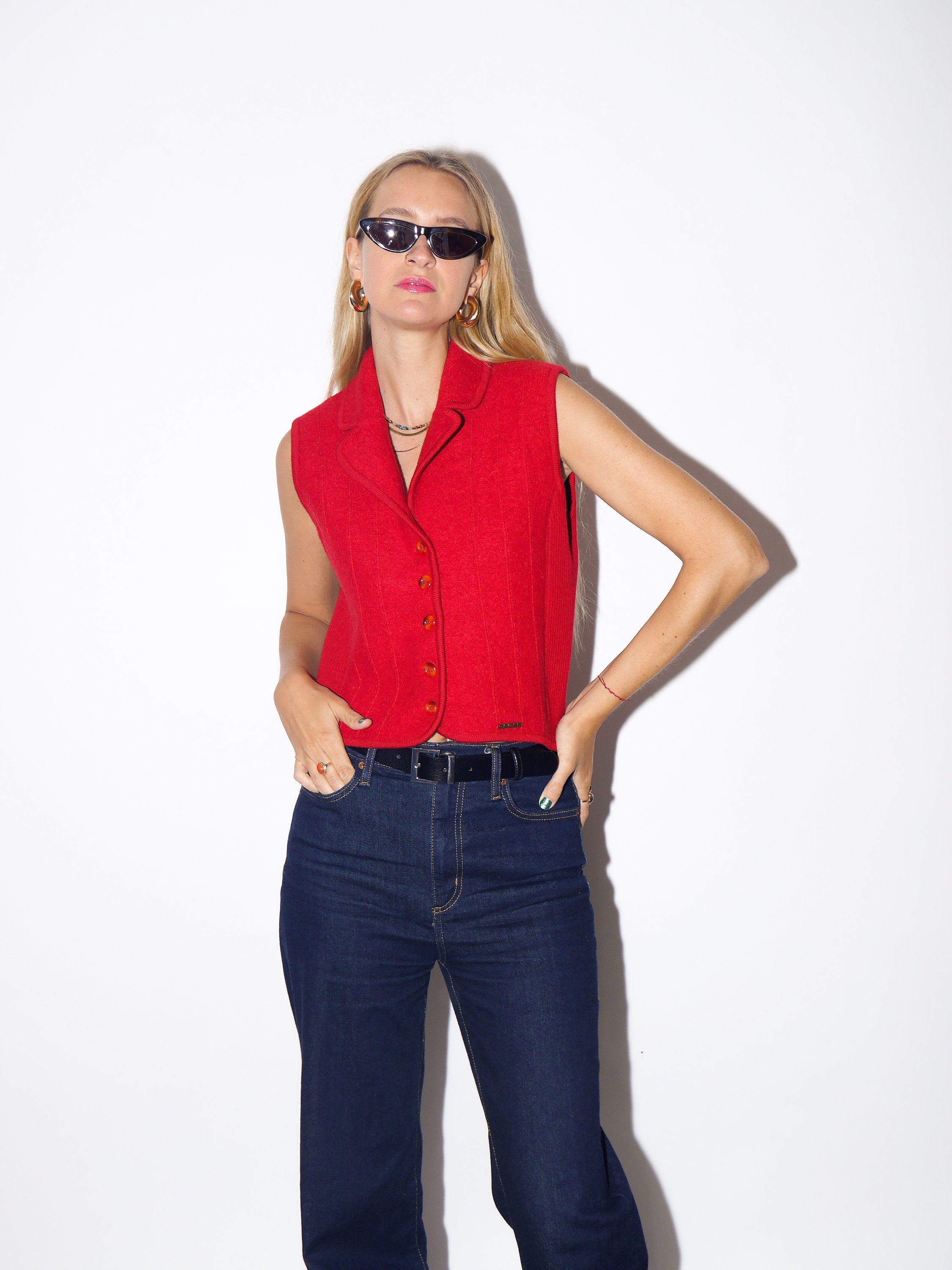 VINTAGE red 100% wool womens sleeveless polo shirt/vest  from 1980s by Geiger® with small metal logo label | premium quality red vest