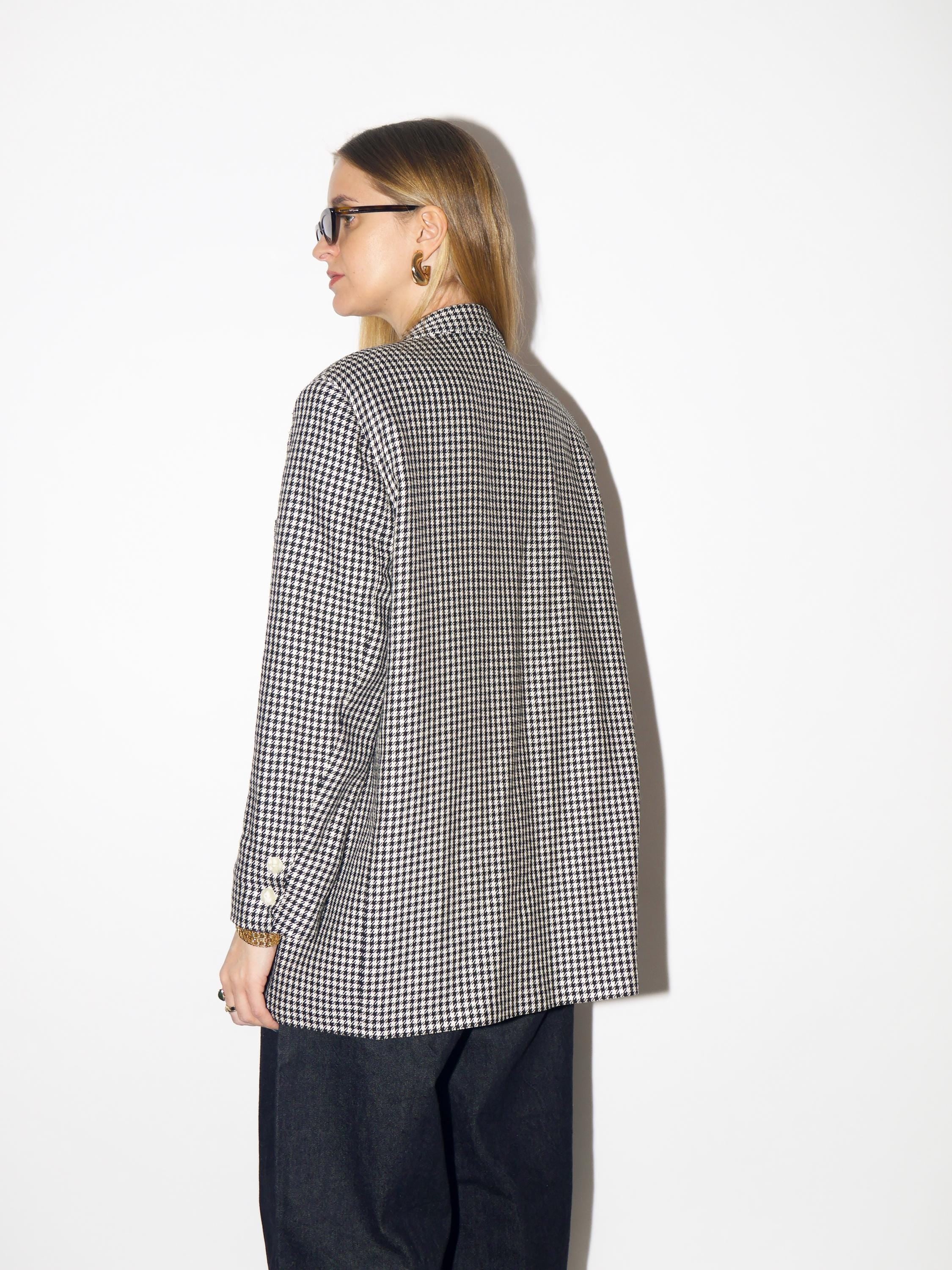 VINTAGE dogtooth double-breasted blazer from 1980s made of viscose and wool