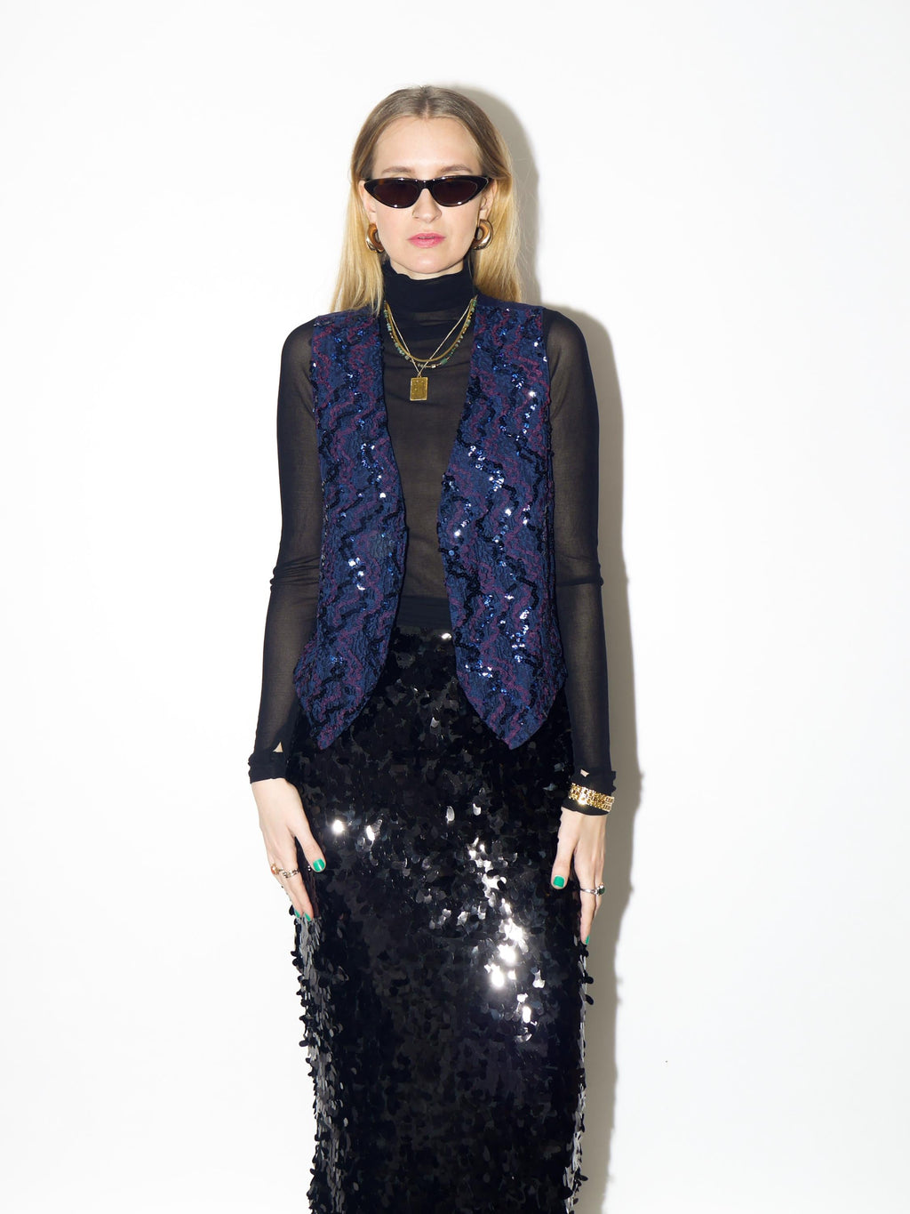 VINTAGE sequins blue vest from 1980s by Yessica® | elegant retro sequins vest