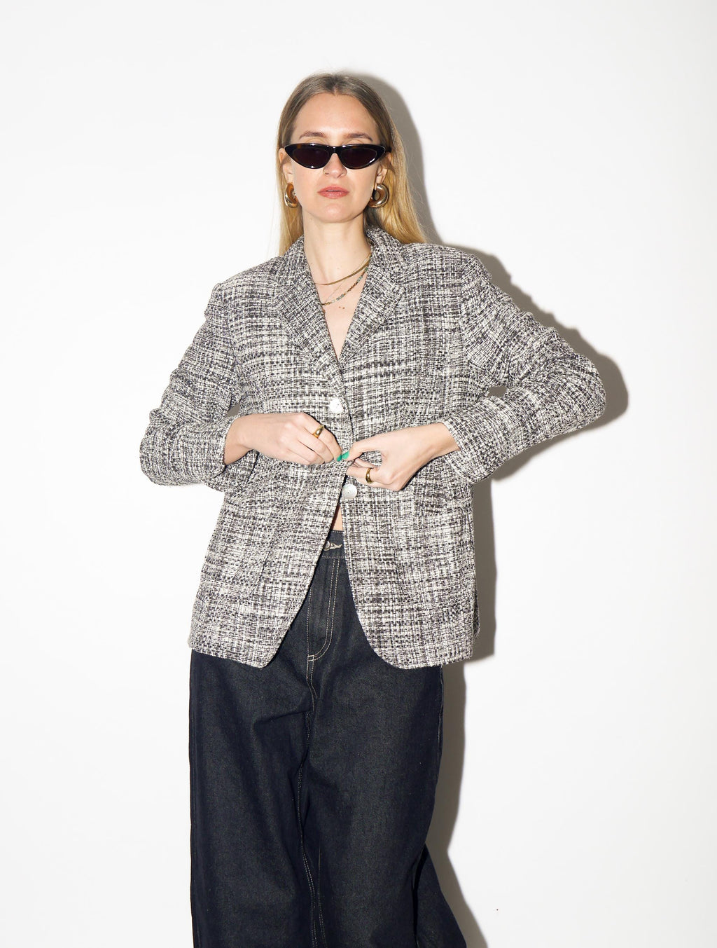 VINTAGE Gray Silk Blazer from 1990s | Retro 100% Silk Fitted Grey Blazer