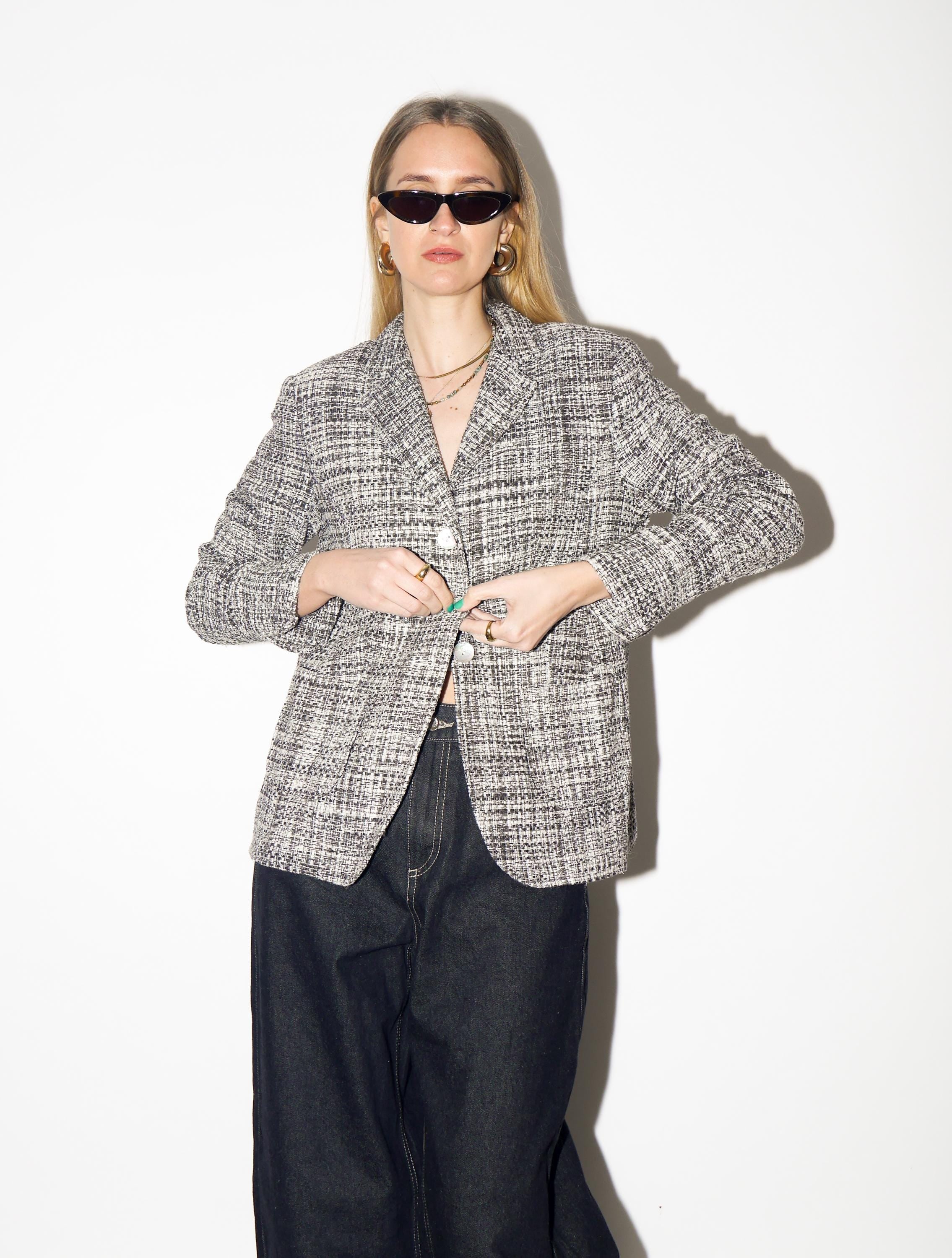 VINTAGE Gray Silk Blazer from 1990s | Retro 100% Silk Fitted Grey Blazer