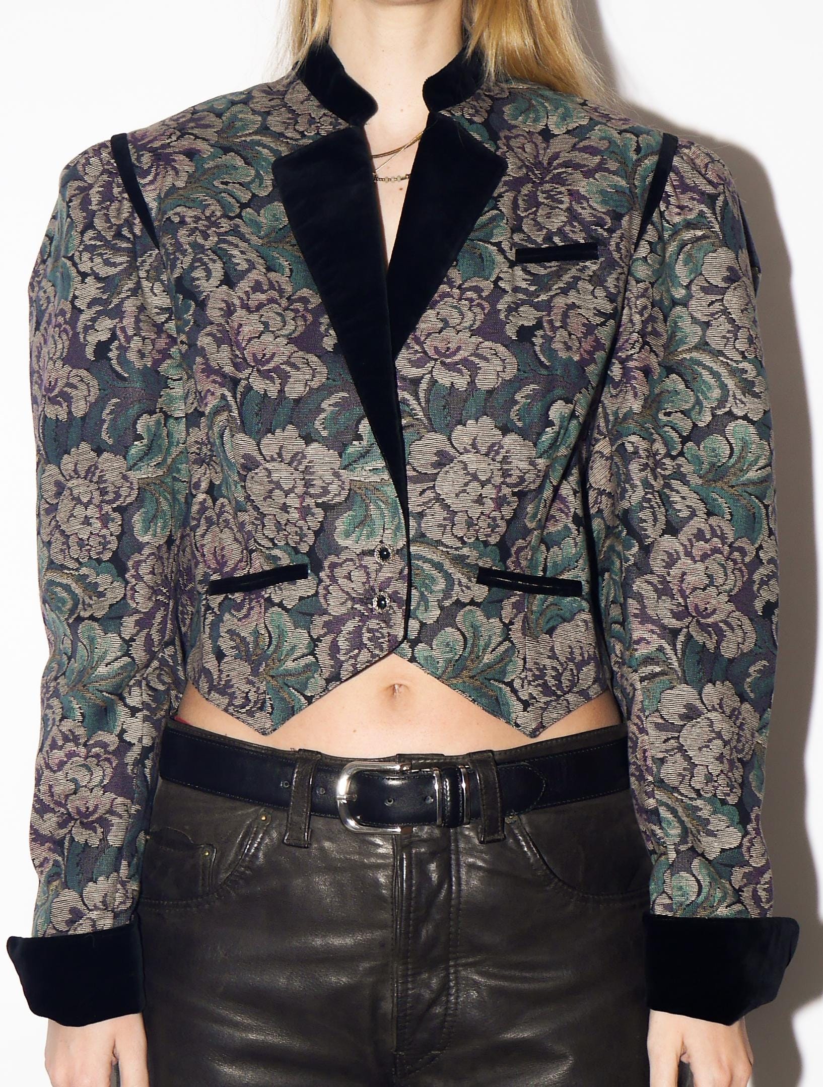VINTAGE Cotton Jacquard Floral Blazer from 1980s | Big Shoulders Austrian Blazer