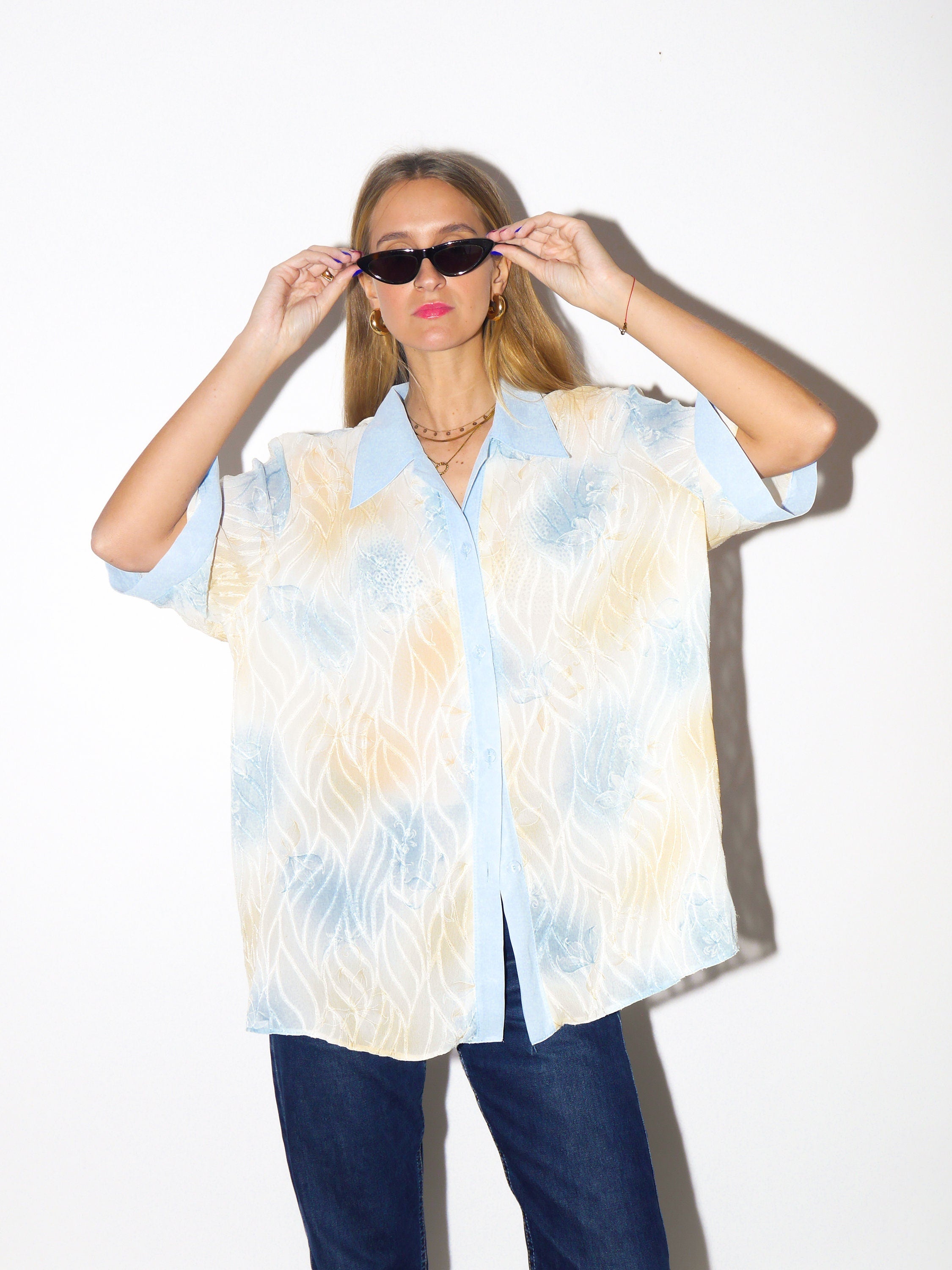 VINTAGE 100% Viscose short sleeve oversize shirt 1980s | unisex blue and yellow vintage shirt | super unique retro shirt