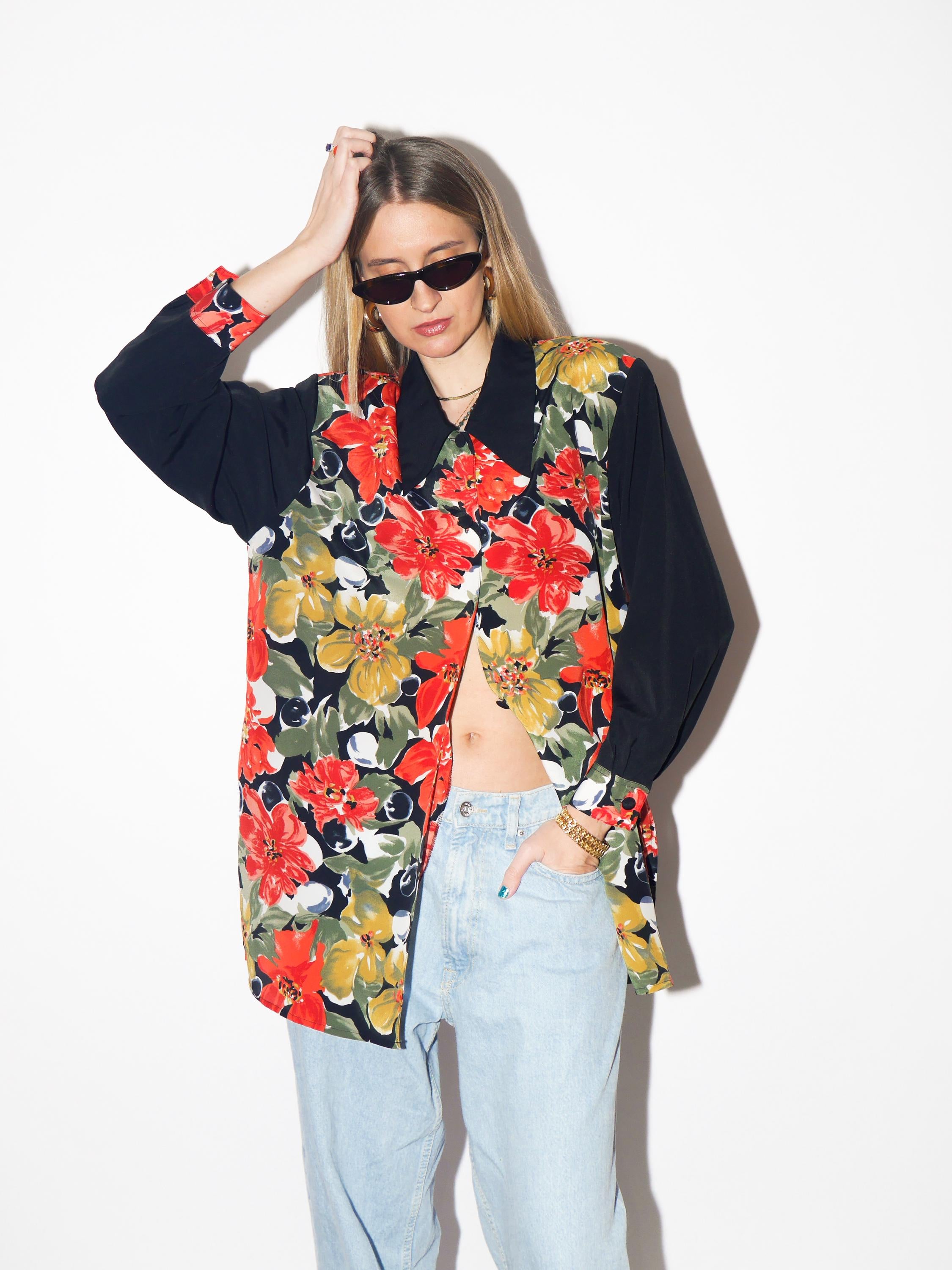 VINTAGE floral blouse from 1980s by Chris B® with black sleeves & shoulder pads
