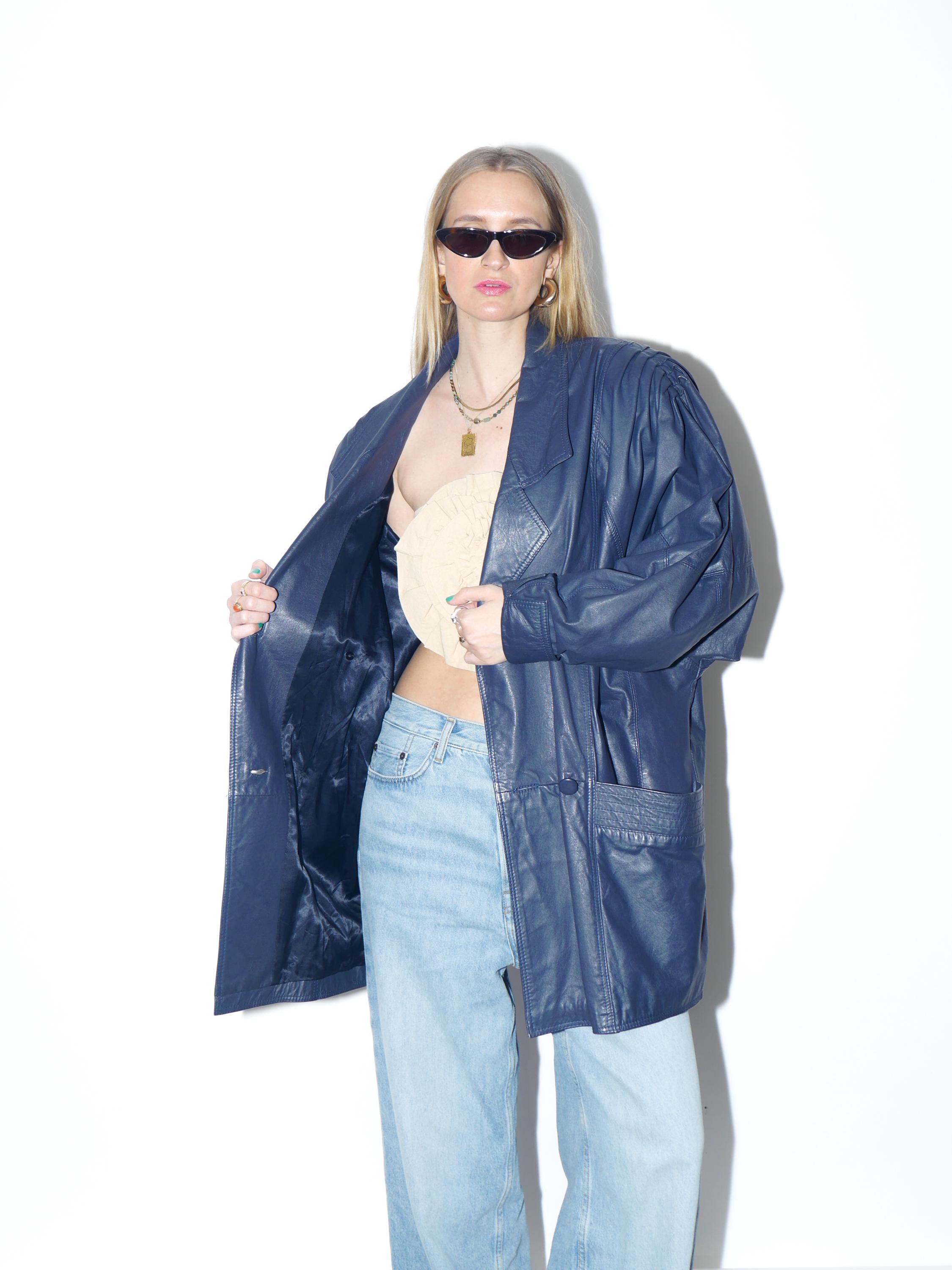 VINTAGE navy blue leather jacket from the 1980s by Renoma® in oversize fit