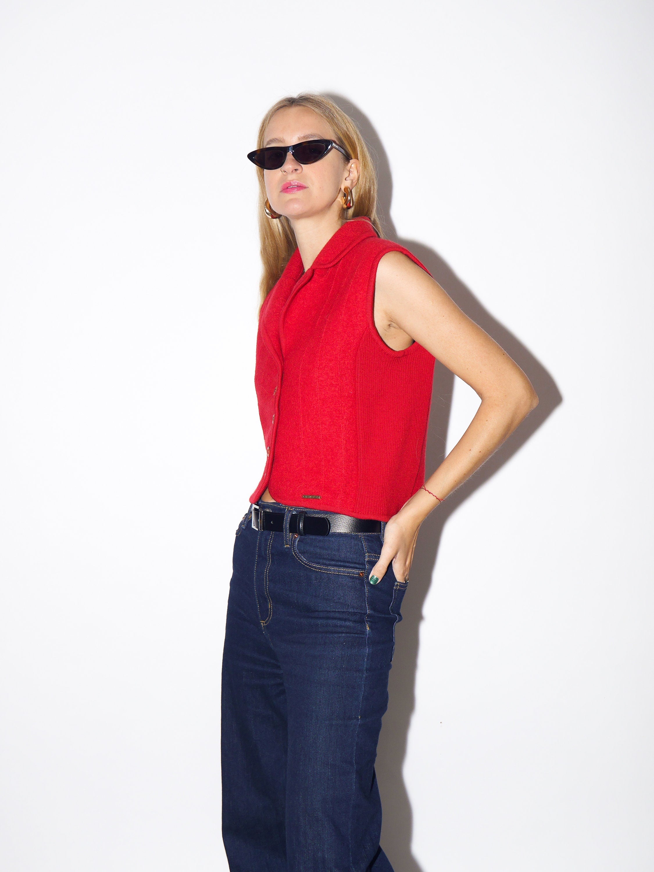 VINTAGE red 100% wool womens sleeveless polo shirt/vest  from 1980s by Geiger® with small metal logo label | premium quality red vest