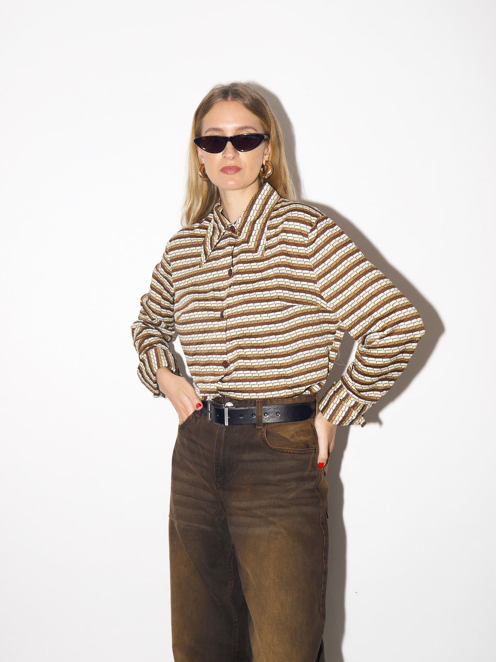 VINTAGE blouse from 1970s with statement collar in beige brown stripes by Apart®