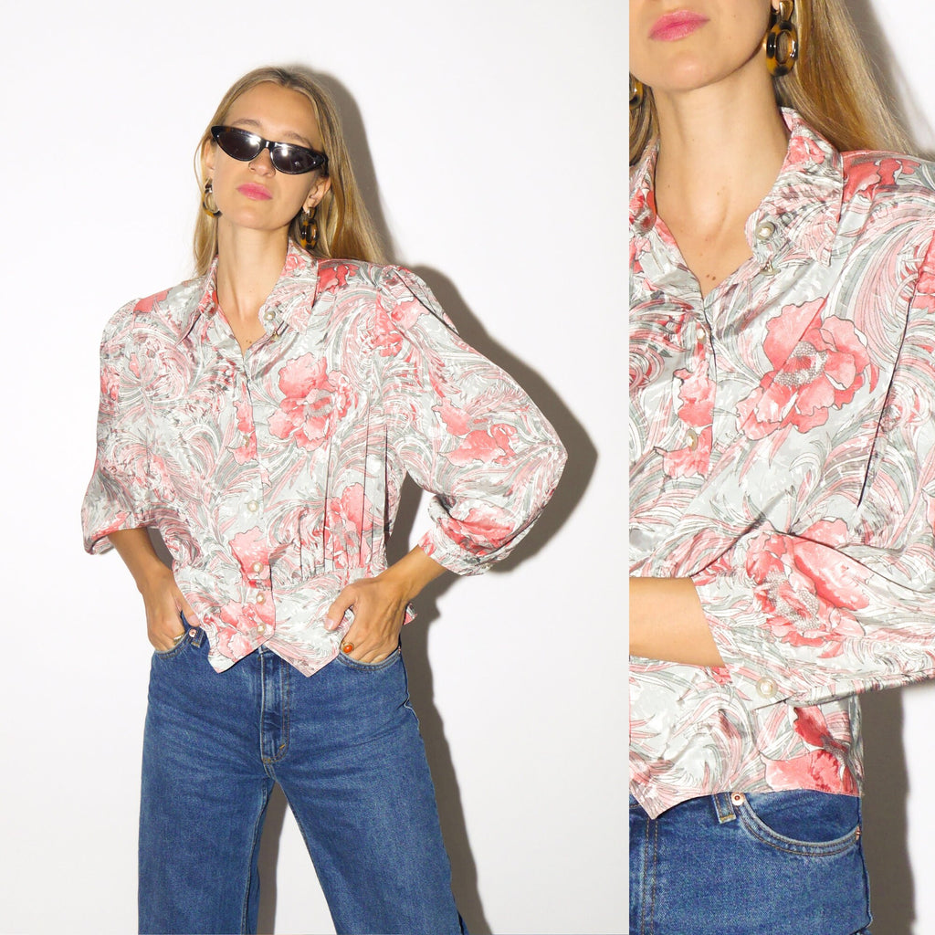 VINTAGE blouse from 80s with peplum in silver and pink floral pattern | feminine buttoned shirt with shoulder pads | modopol