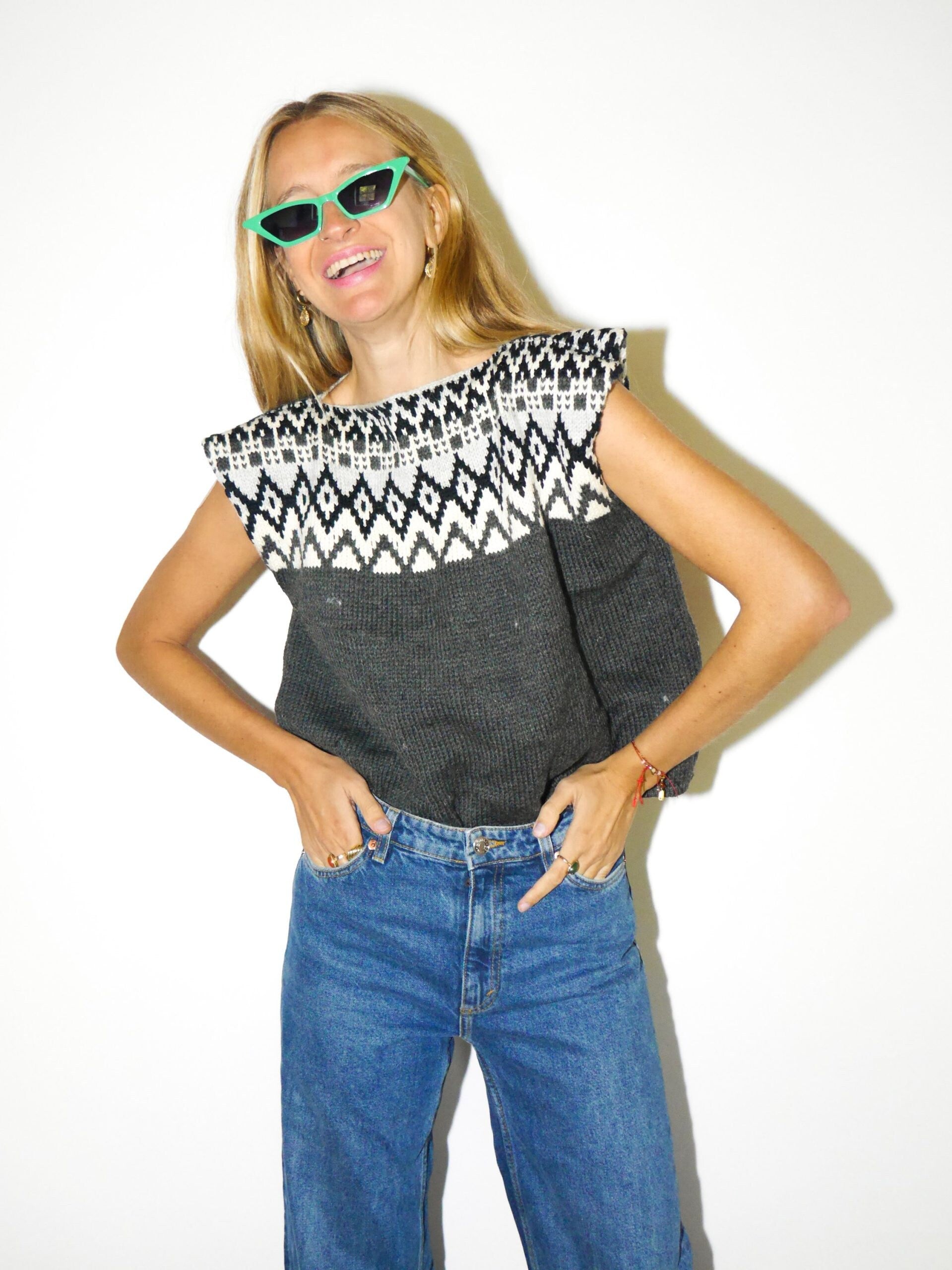WINTAGE wool vest in grey/white from 1980s | vintage handmade sweater vest