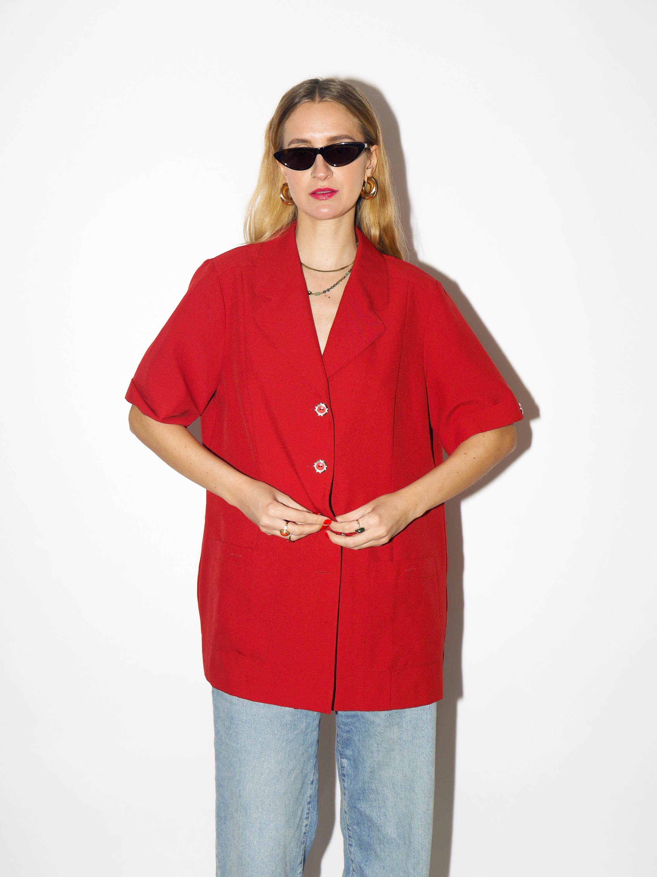 VINTAGE red blazer from 1980s, long blazer with short sleeve and gold buttons