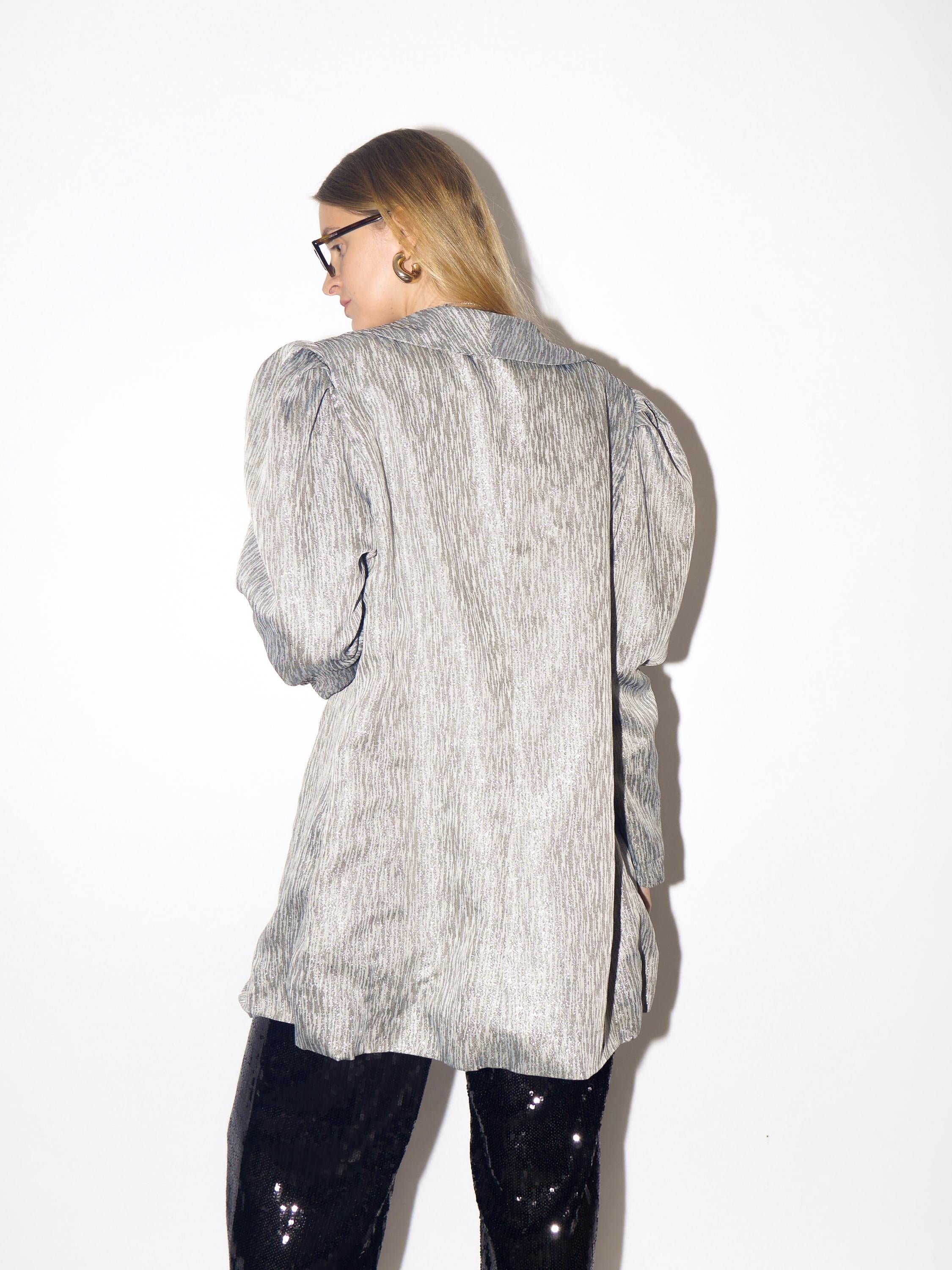 VINTAGE silver blazer from 1980s with big shoulder pads and metalic pattern