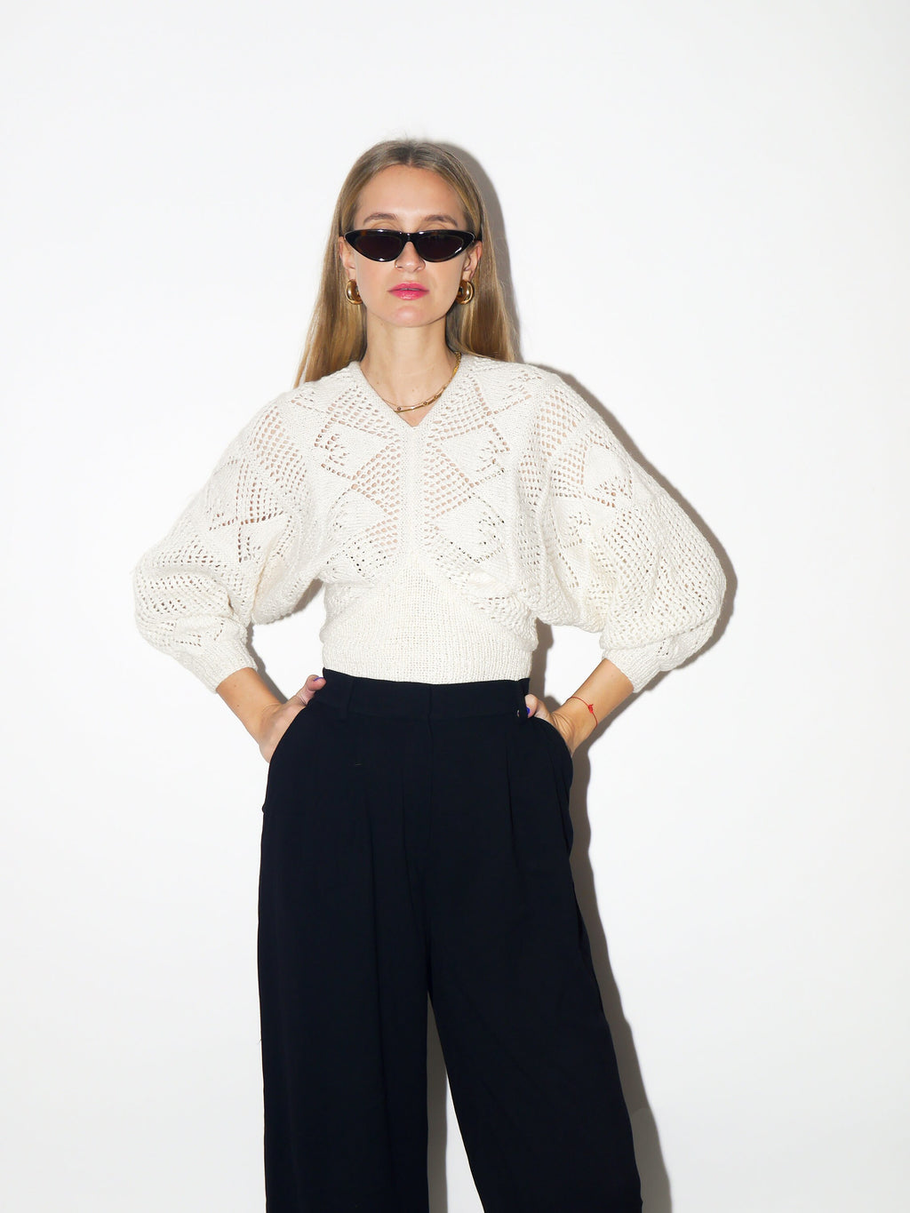 VINTAGE Handmade Wool Sweater from 1980s | Eggshell Cream Batwing Fit Sweater