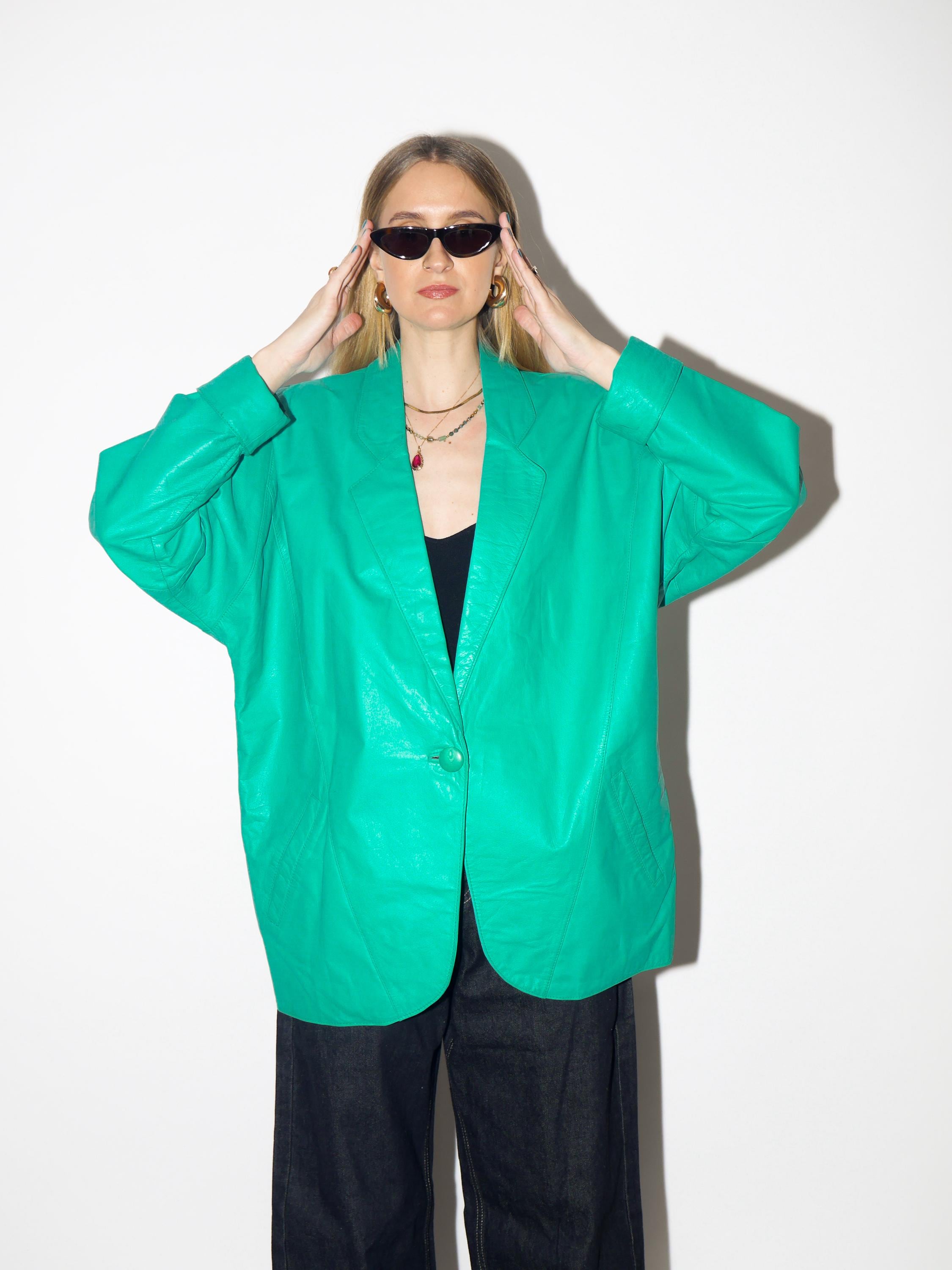 VINTAGE green leather jacket from 1980s, retro oversize green leather blazer
